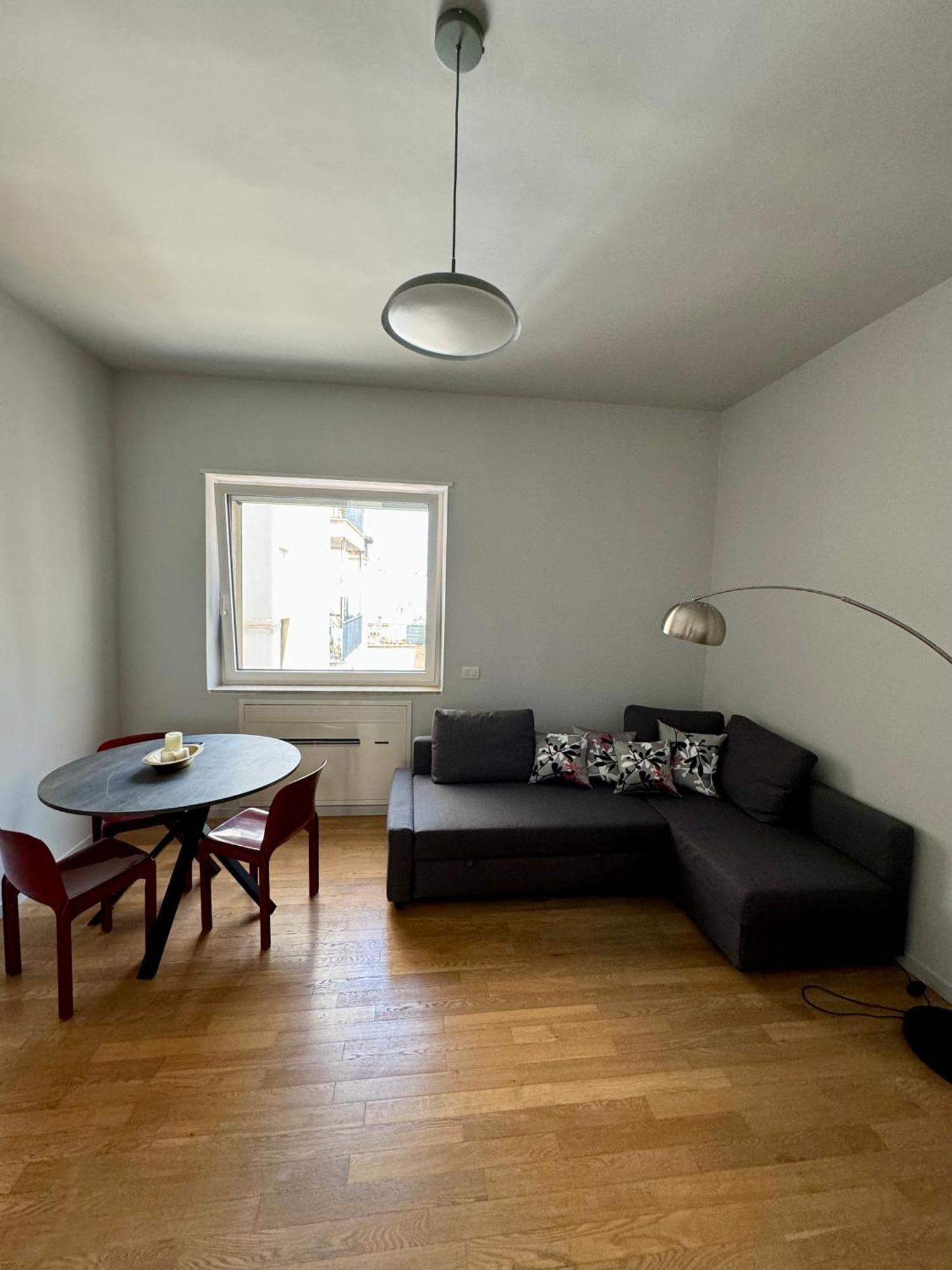 4 Balconi House- Appartamento Moderno A Lecce Eksteriør billede